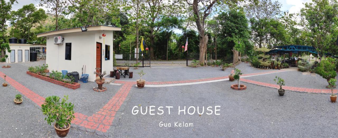 Guest House Gua Kelam Kaki Bukit Exterior photo