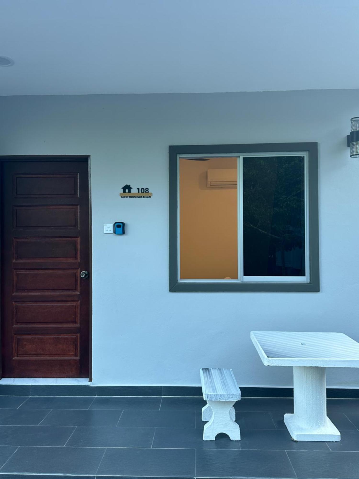 Guest House Gua Kelam Kaki Bukit Exterior photo